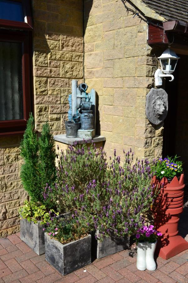 Castle Green Bed And Breakfast Ashbourne  Exterior foto