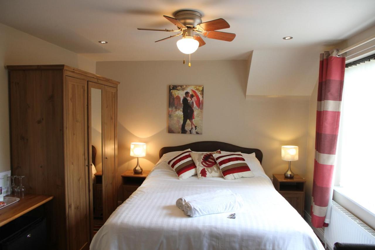 Castle Green Bed And Breakfast Ashbourne  Exterior foto