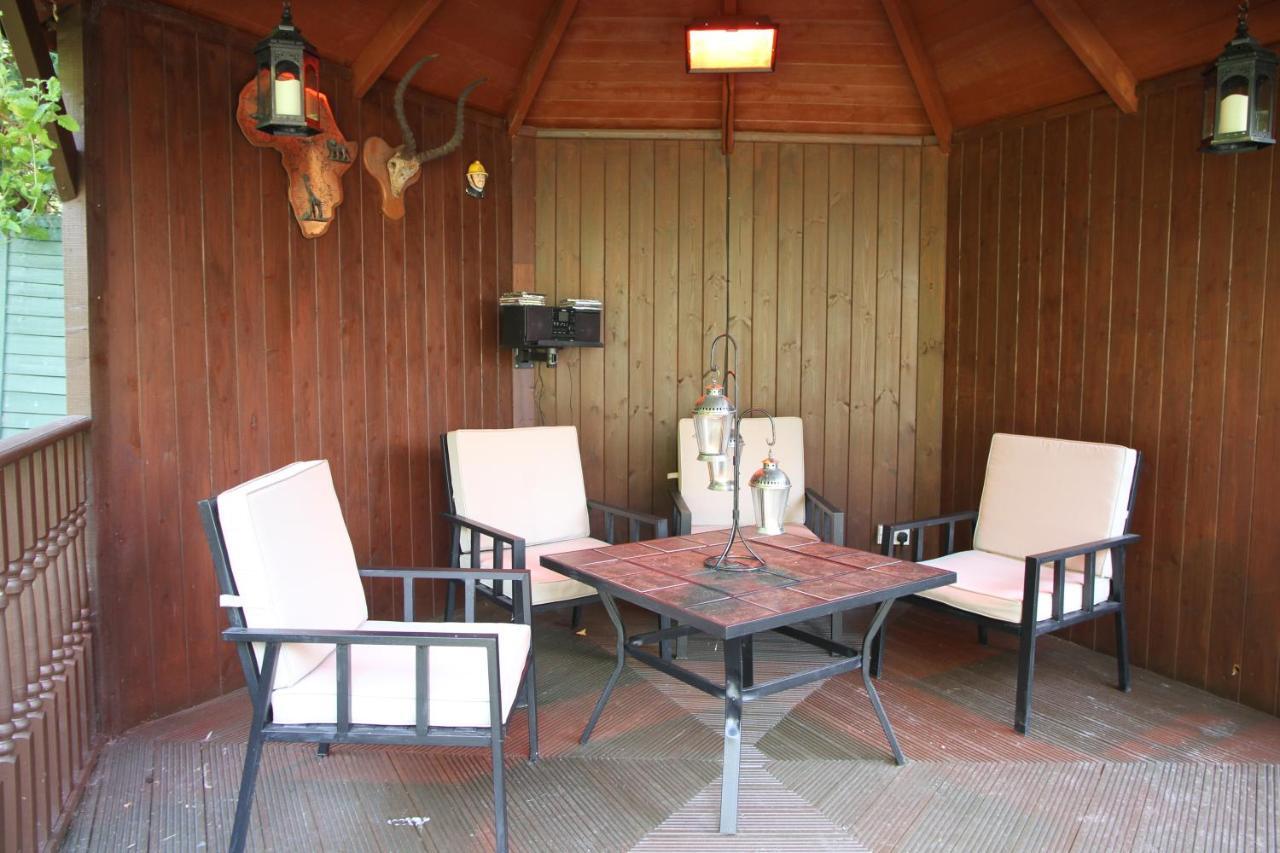 Castle Green Bed And Breakfast Ashbourne  Exterior foto